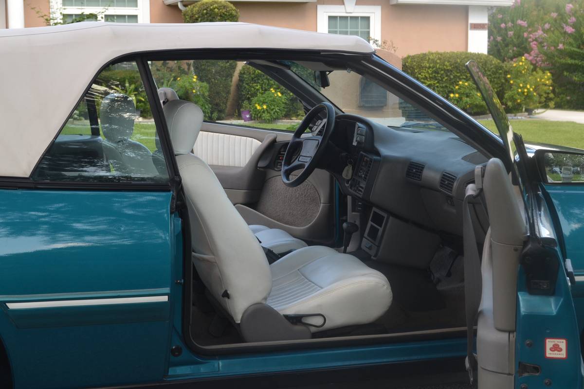 Pontiac-sunbird-1994-blue-5