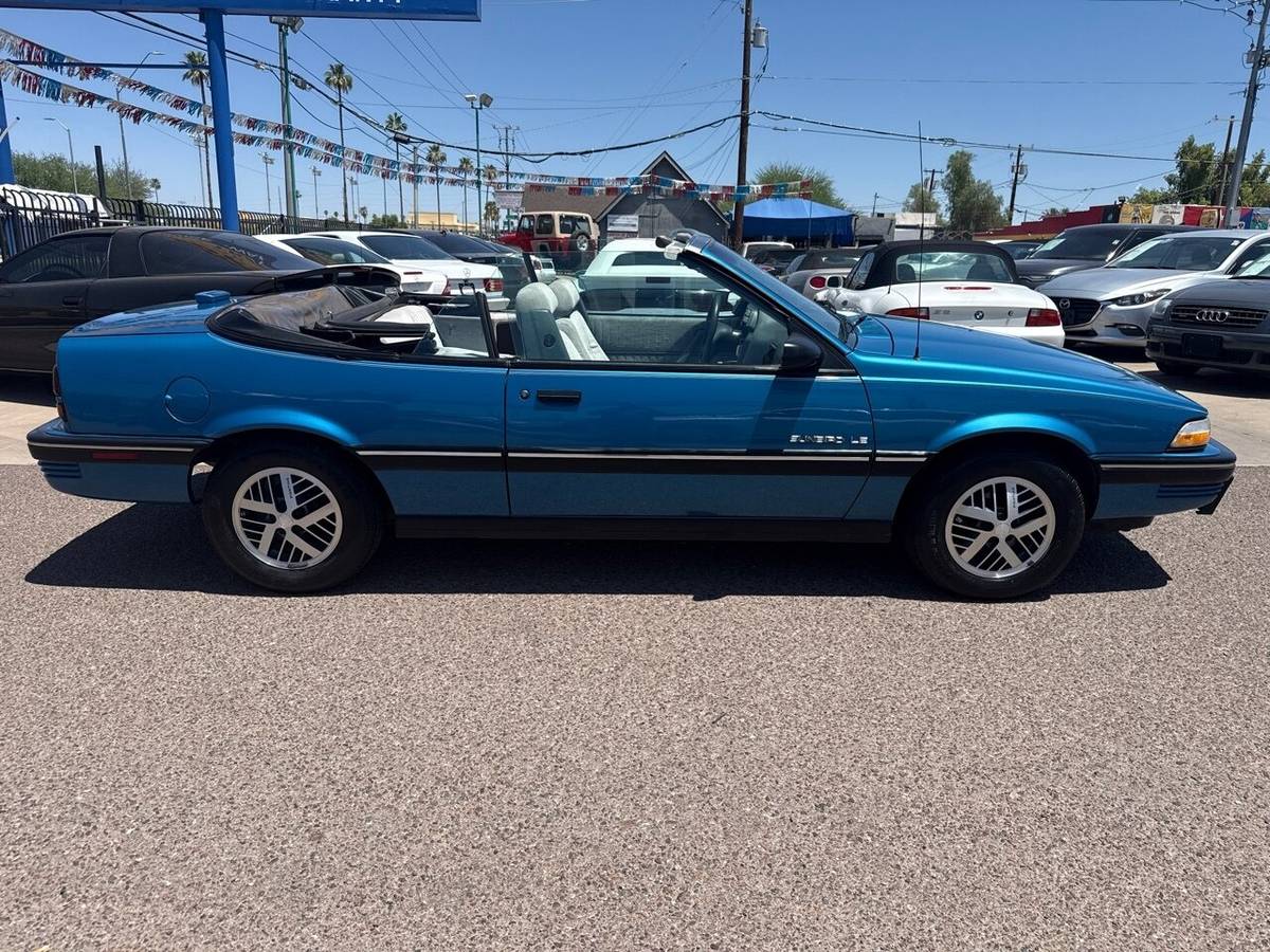 Pontiac-sunbird-le-1991-blue-16