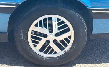 Pontiac-sunbird-le-1991-blue-17