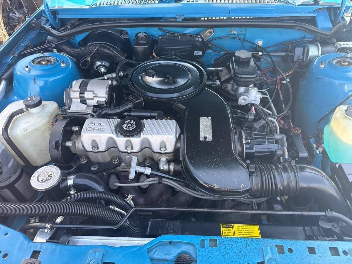Pontiac-sunbird-le-1991-blue-18