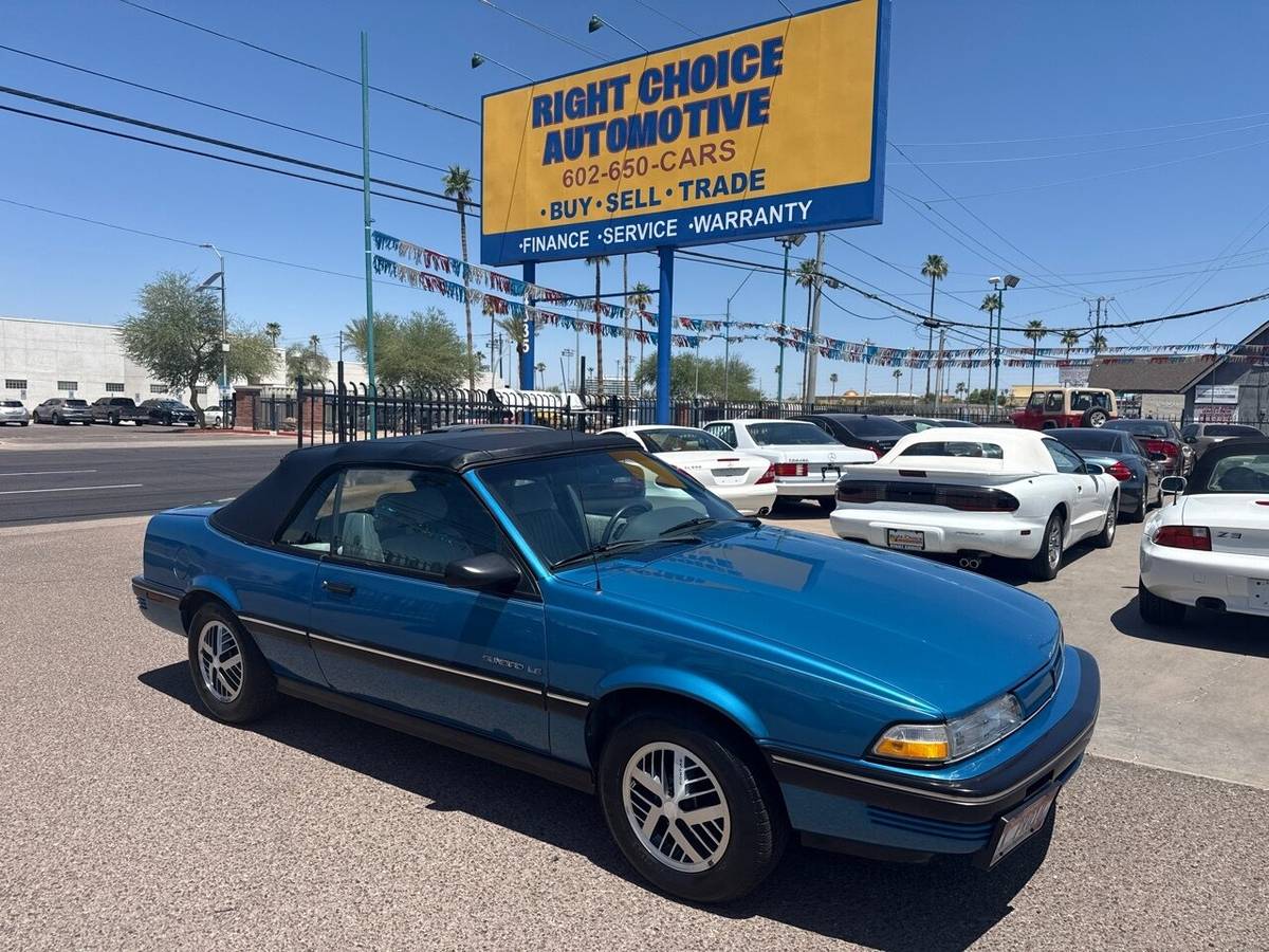 Pontiac-sunbird-le-1991-blue-2