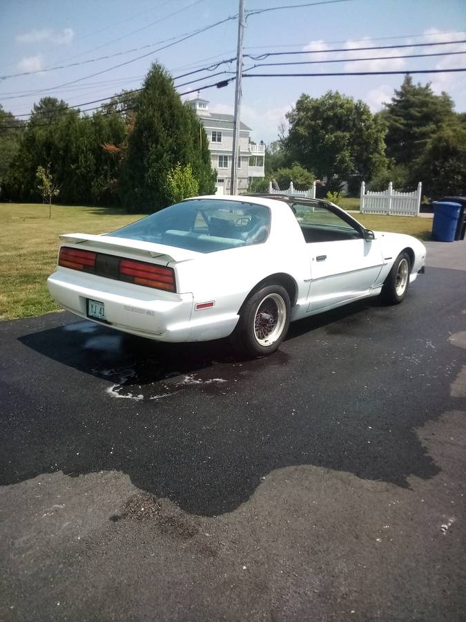 Pontiac-t-top-firebird-1992-white-2