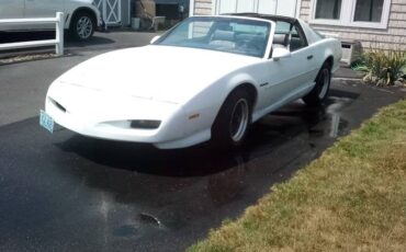 Pontiac-t-top-firebird-1992-white