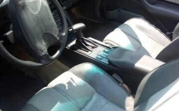 Pontiac-t-top-firebird-1992-white-4