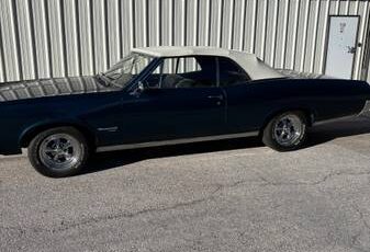 Pontiac-tempest-1967-blue
