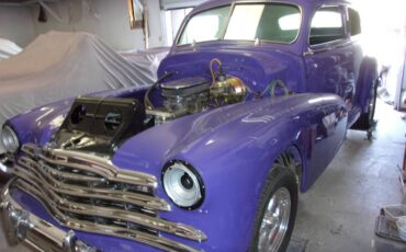 Pontiac-torpedo-1948-custom-1