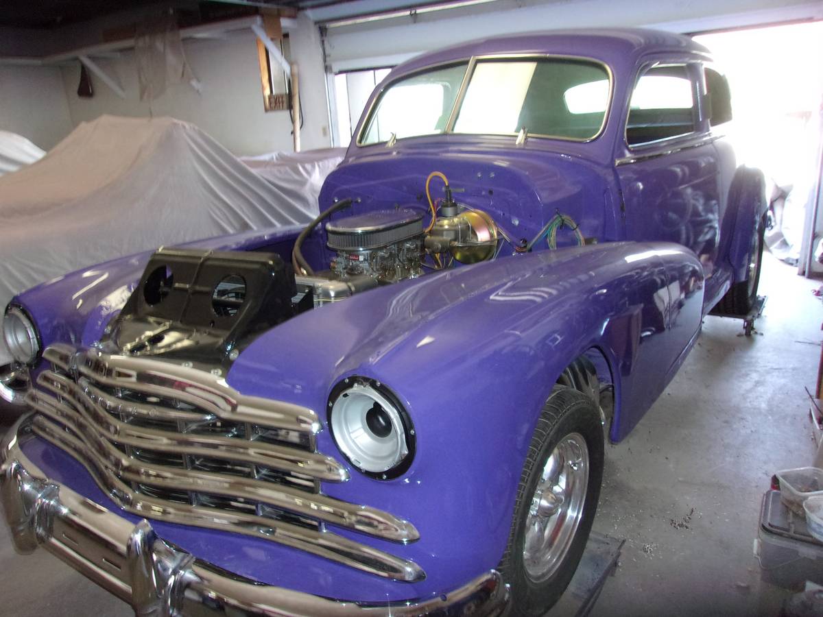 Pontiac-torpedo-1948-custom-1