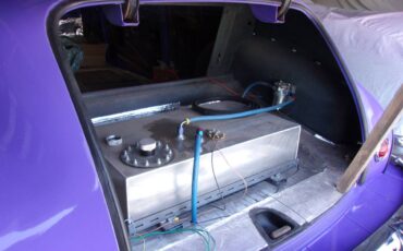 Pontiac-torpedo-1948-custom-13
