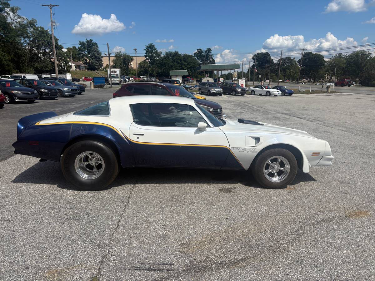 Pontiac-trans-am-1976-white-3