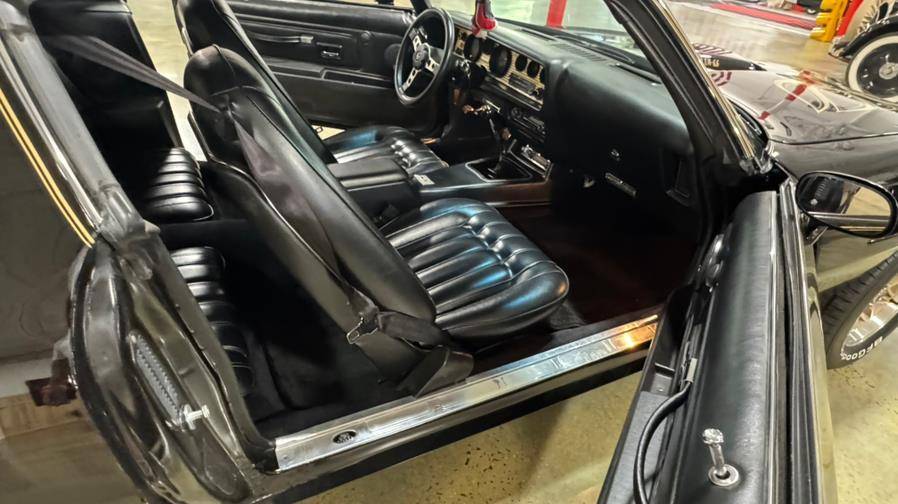 Pontiac-trans-am-1977-black-15