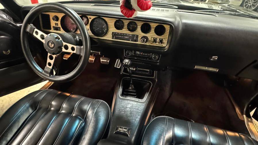 Pontiac-trans-am-1977-black-19