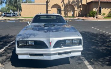 Pontiac-trans-am-1977-silver-1