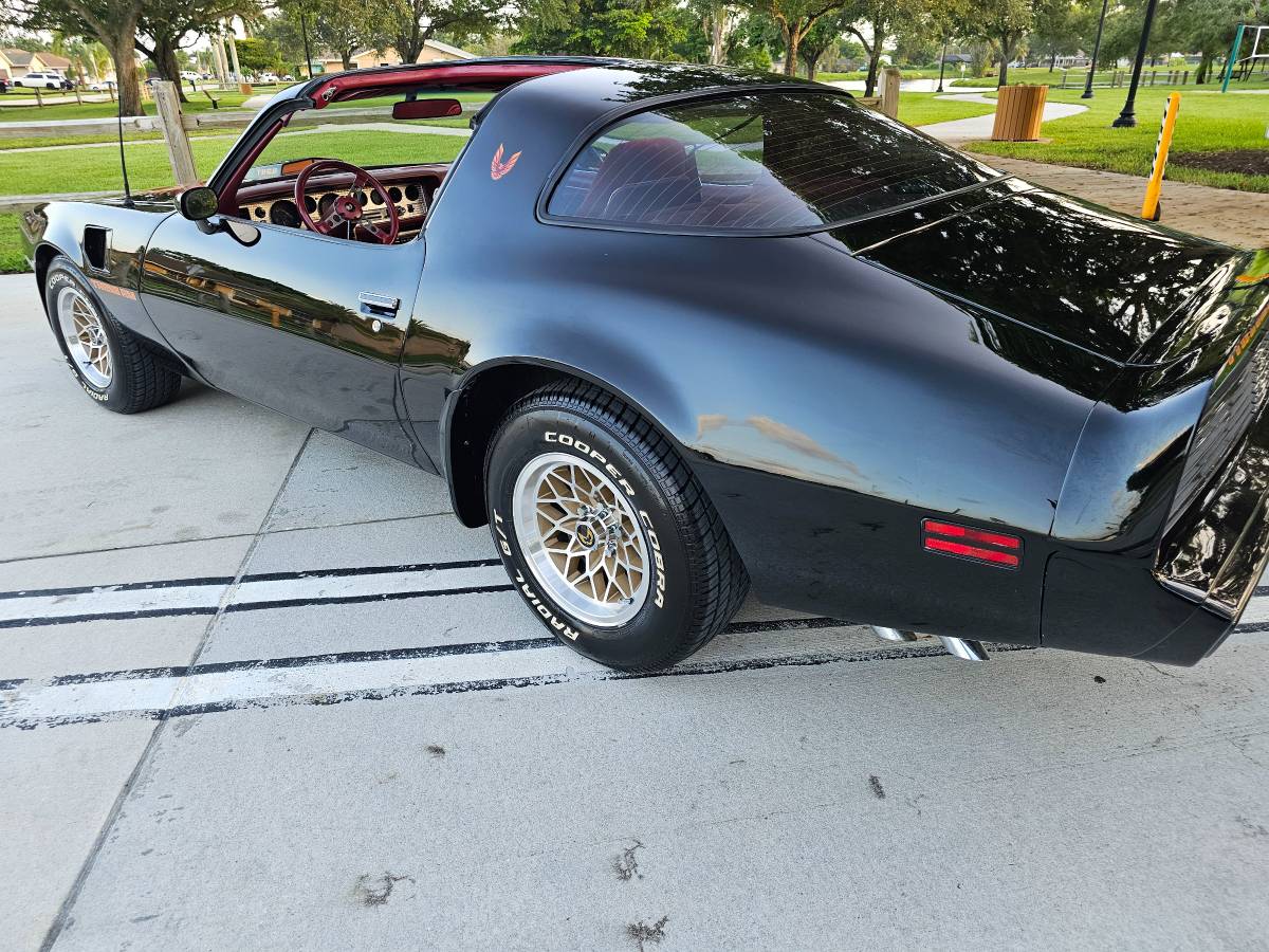 Pontiac-trans-am-1979-1