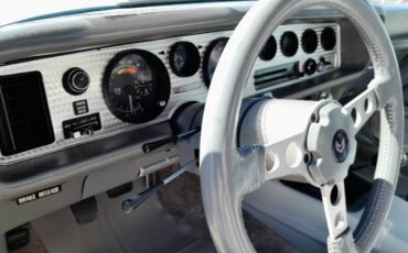 Pontiac-trans-am-1979-3