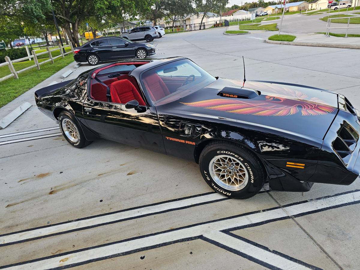 Pontiac-trans-am-1979-4