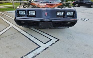Pontiac-trans-am-1979-5