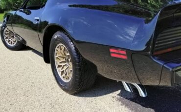 Pontiac-trans-am-1979-black