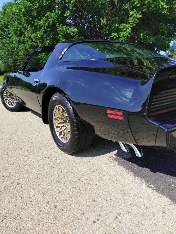 Pontiac-trans-am-1979-black