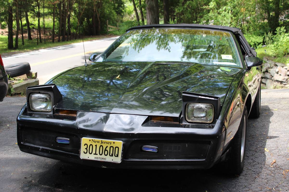 Pontiac-trans-am-1983-black-6
