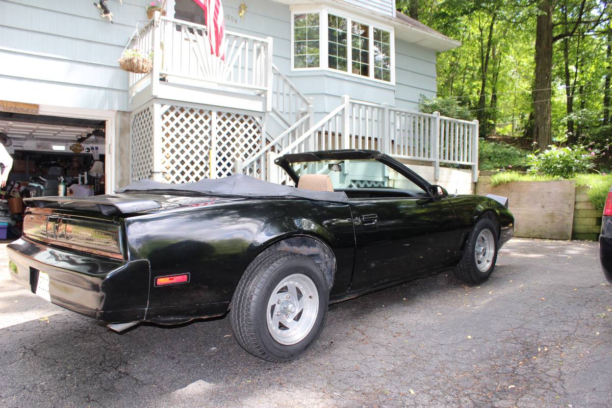 Pontiac-trans-am-1983-black-7