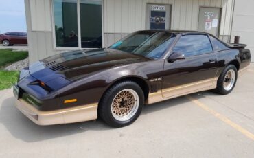Pontiac-trans-am-1986