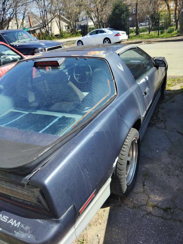 Pontiac-trans-am-1986-2