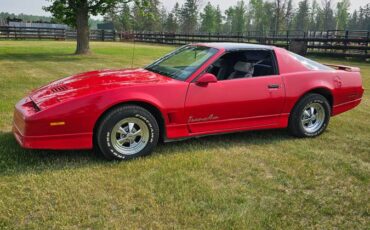 Pontiac-trans-am-1986-red