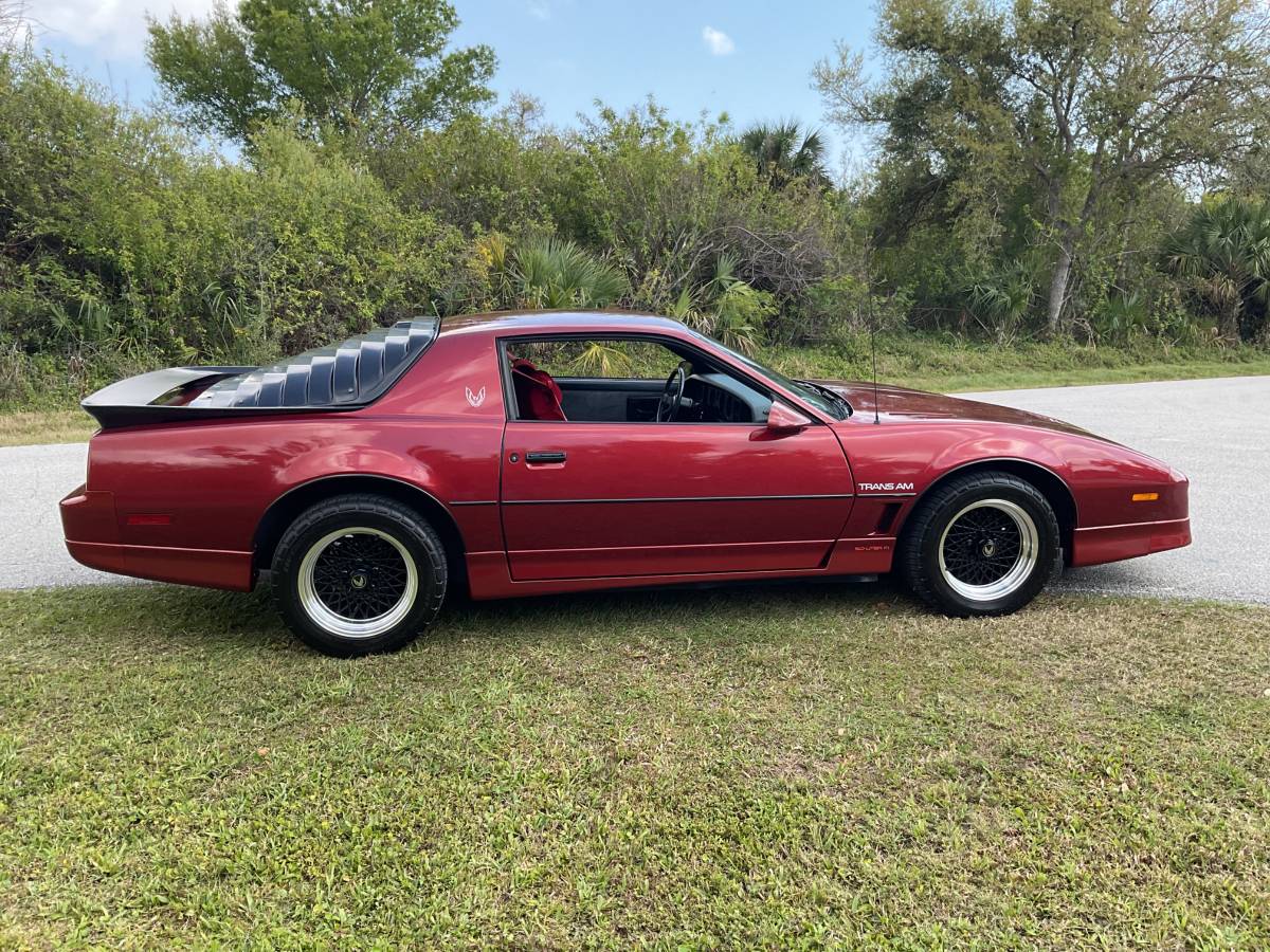Pontiac-trans-am-1986-red-5