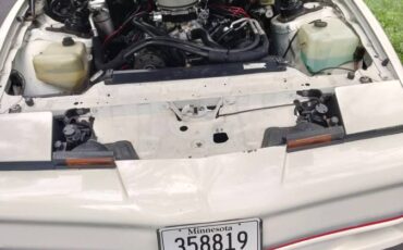 Pontiac-trans-am-1986-white-3