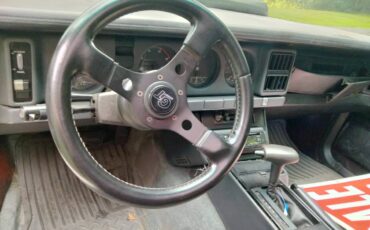 Pontiac-trans-am-1986-white-5