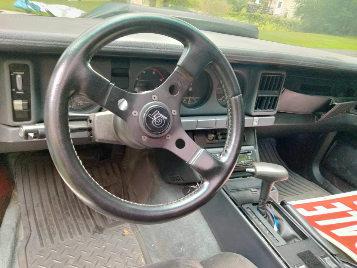 Pontiac-trans-am-1986-white-5