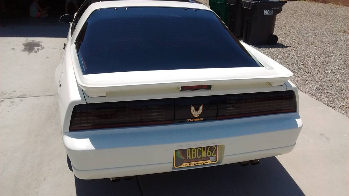 Pontiac-trans-am-1989-white-12