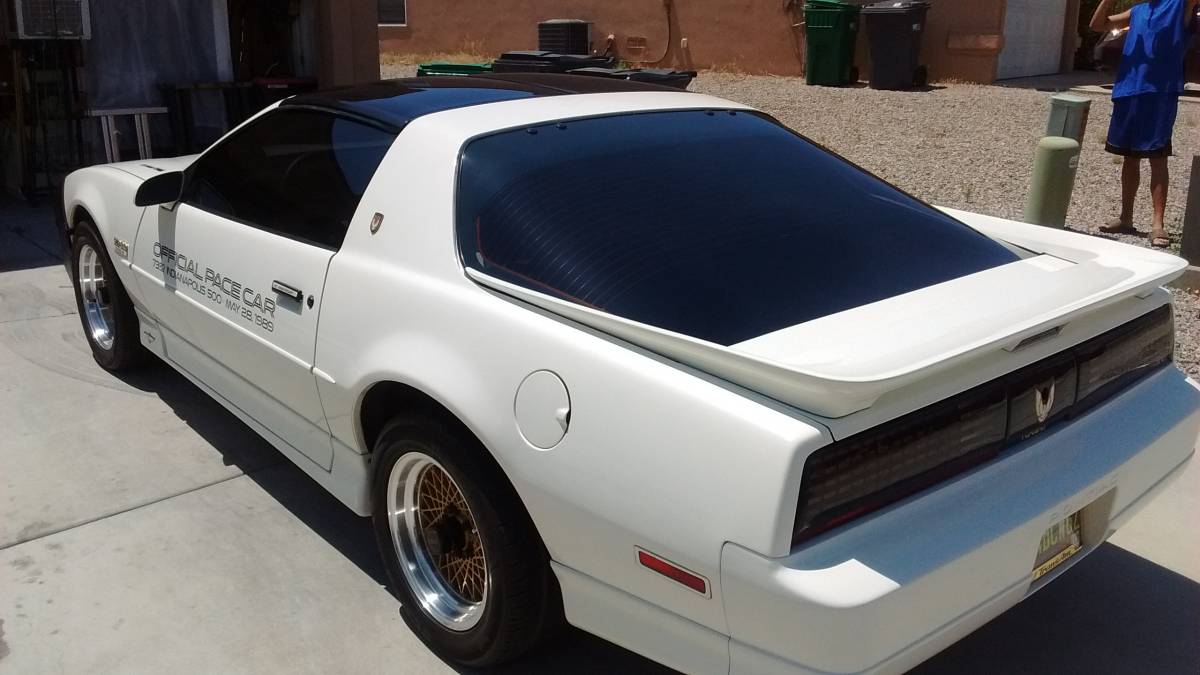 Pontiac-trans-am-1989-white-14