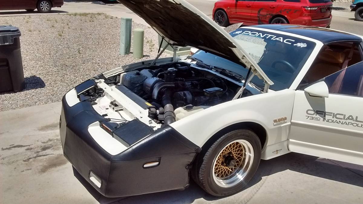 Pontiac-trans-am-1989-white-2