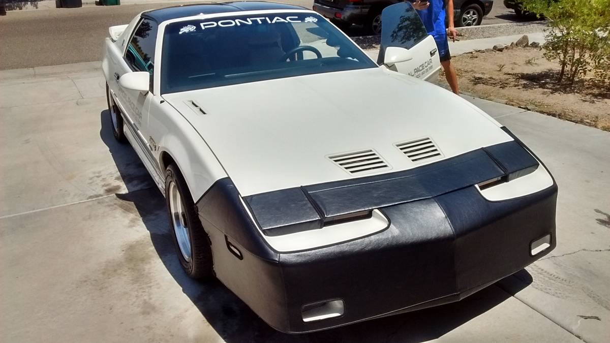 Pontiac-trans-am-1989-white-9
