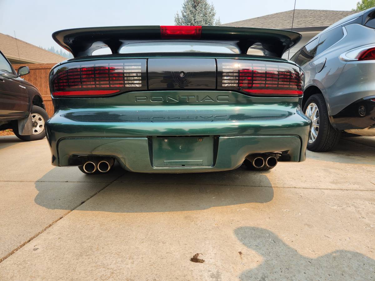 Pontiac-trans-am-1993-green-3