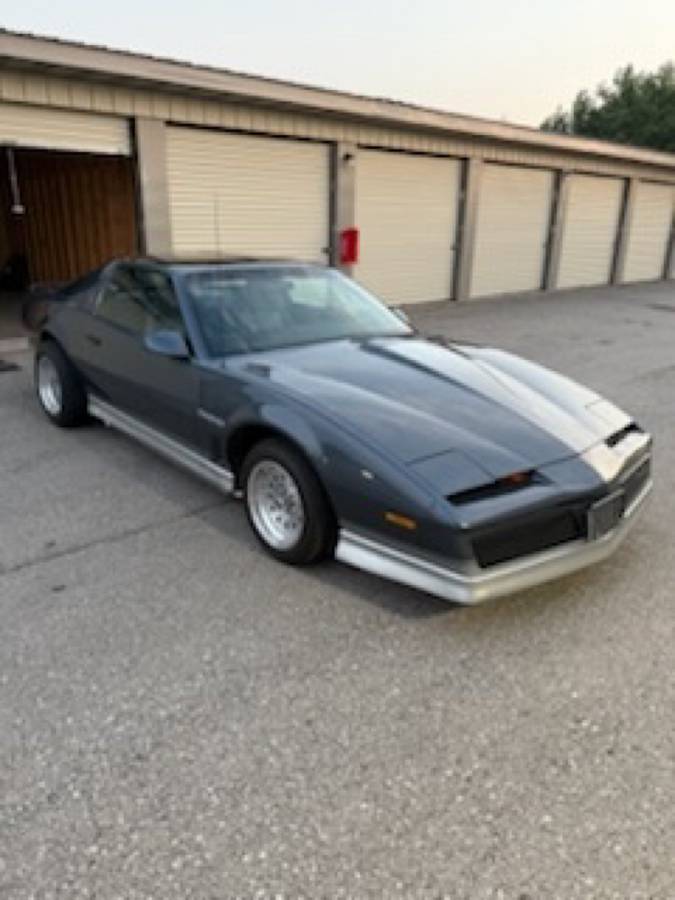 Pontiac-trans-am-ws6-1984-grey-1