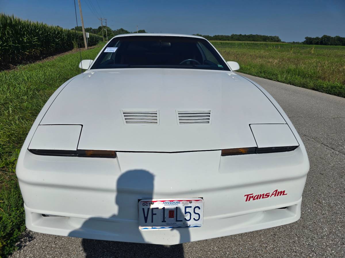 Pontiac-transam-1986-8