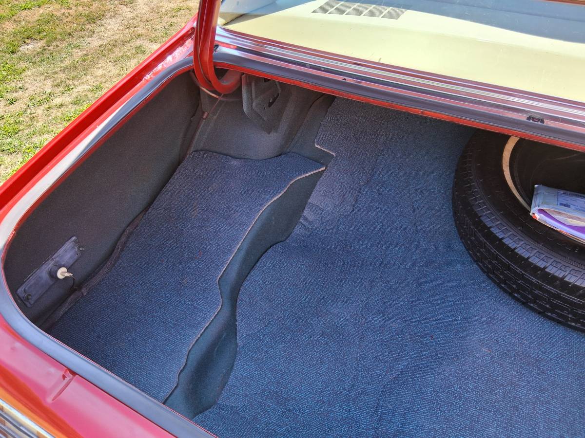 Pontiac-ventura-1976-red-20