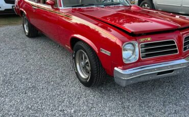 Pontiac-ventura-1976-red-21