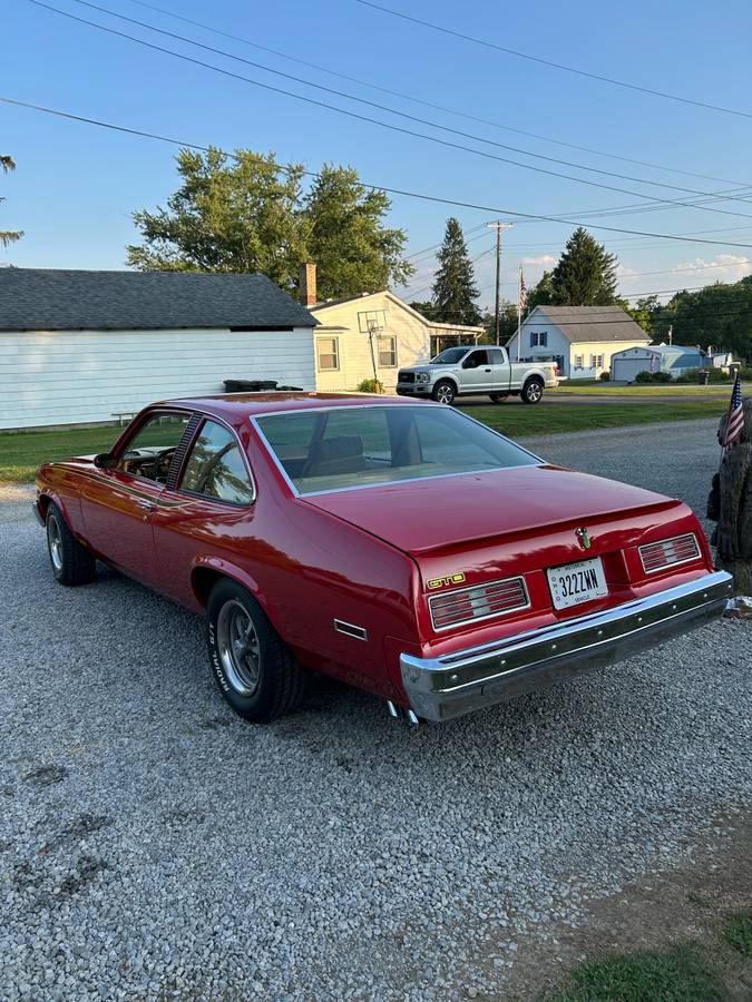 Pontiac-ventura-1976-red-5