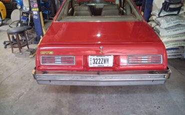 Pontiac-ventura-1976-red-8