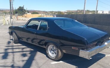 Pontiac-venture-1973-black-2