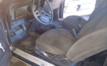 Pontiac-venture-1973-black-3