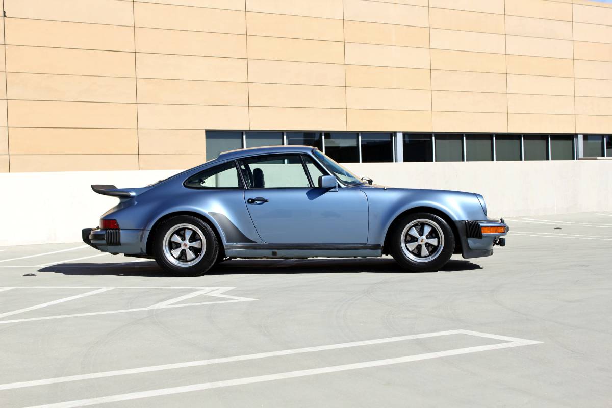 Poprsche-911-turbo-1976-blue-4