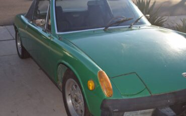 Porsche-1974-green-1