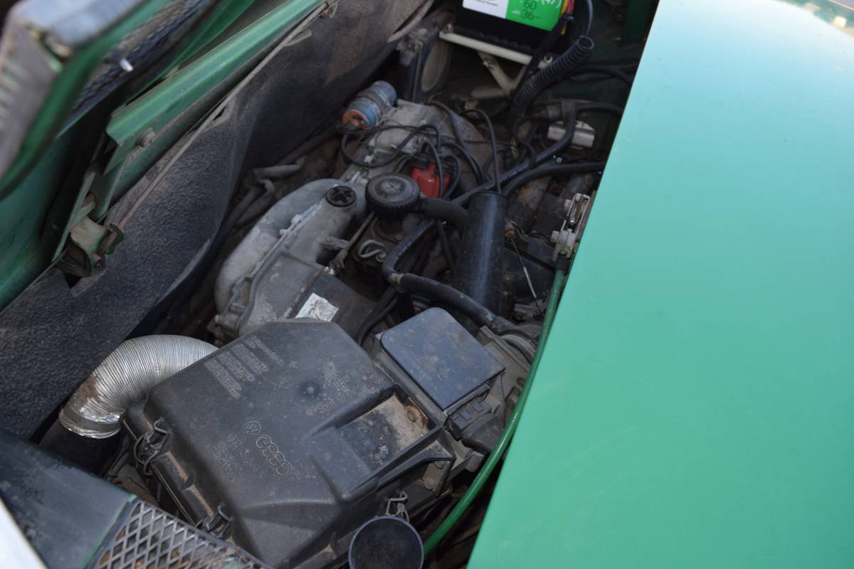 Porsche-1974-green-13