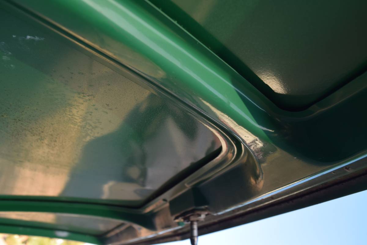 Porsche-1974-green-5
