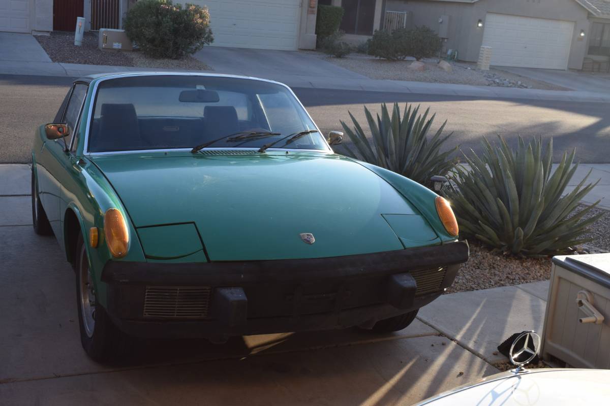 Porsche-1974-green