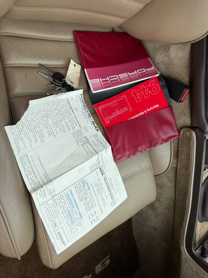 Porsche-1984-red-20